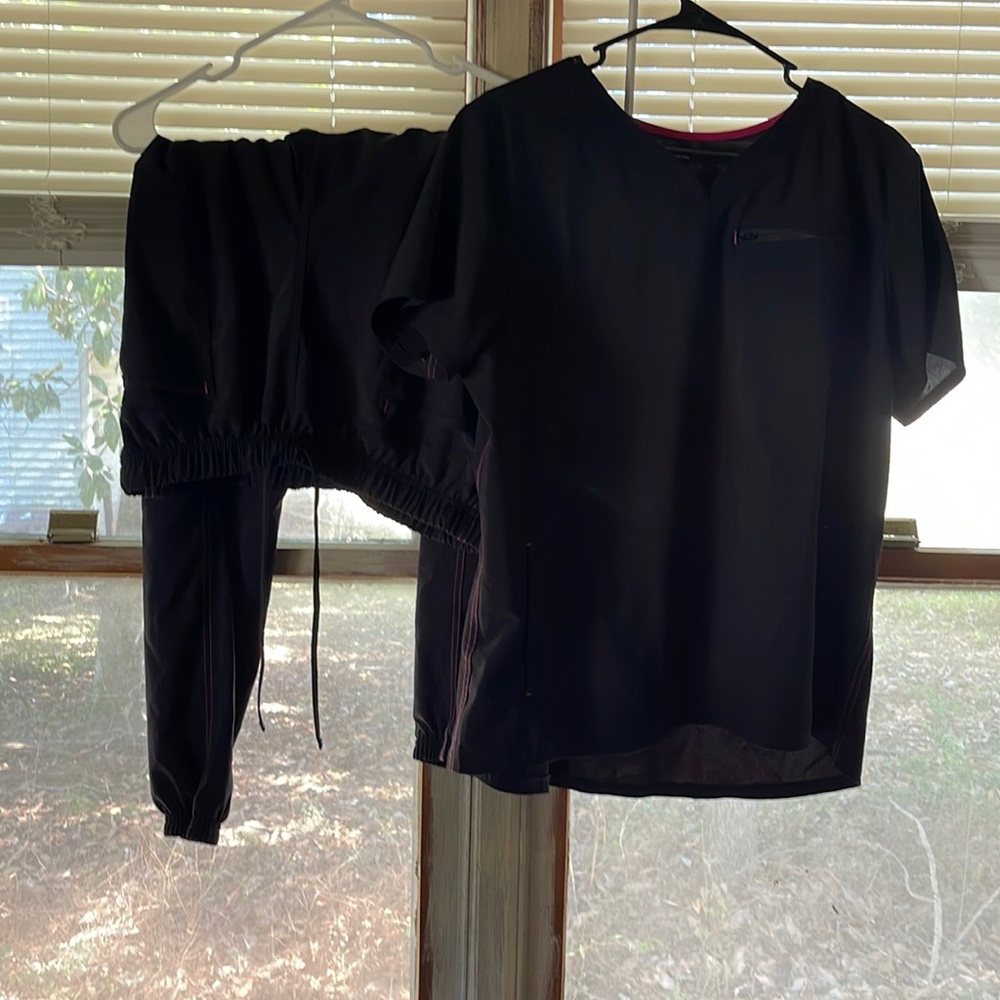 Scrub star jogger and top scrub set